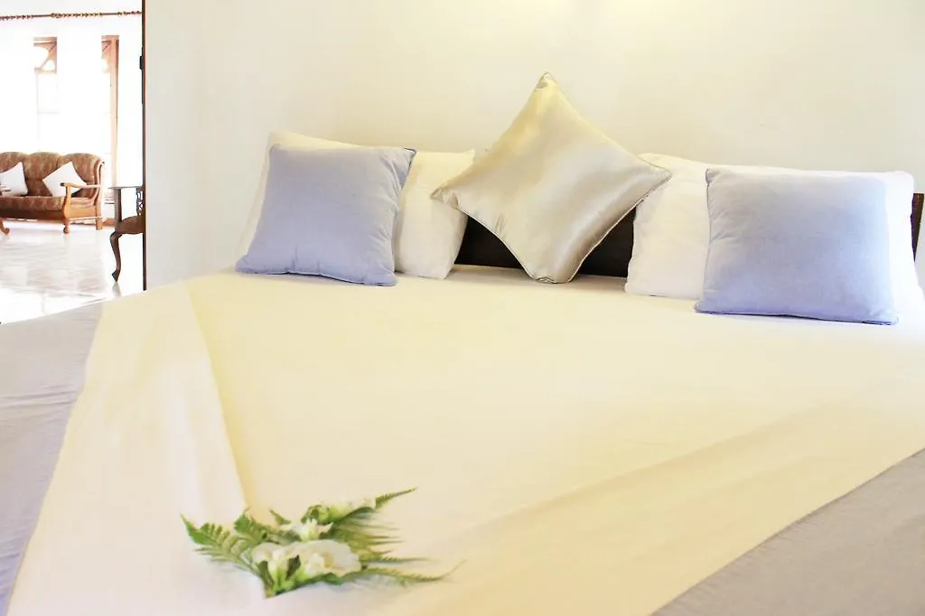 Villa Hotel Sobaya Bungalow Negombo