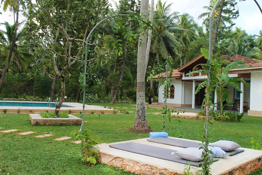 Hotel Sobaya Bungalow Negombo