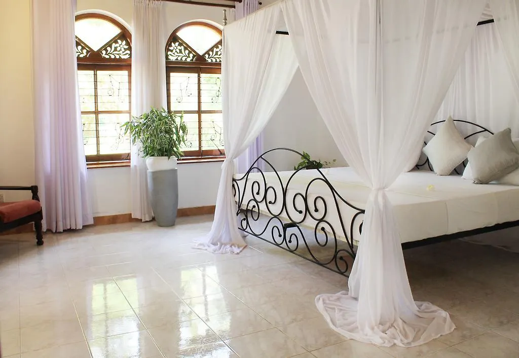 Hotel Sobaya Bungalow Negombo 0*,